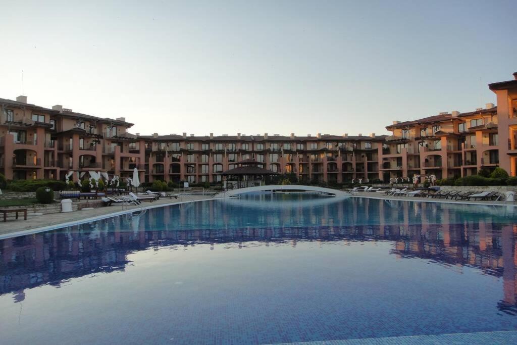 La Casa Del Mar Kaliakria - Стилен Апартамент В Калиакрия Резорт Topola Luaran gambar